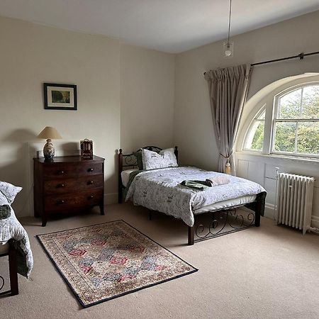 Cressy Hall - Historic Grade II Listed Manor, Gorgeous Topiary Garden Gosberton Extérieur photo