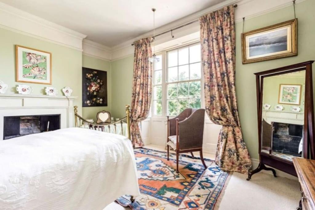 Cressy Hall - Historic Grade II Listed Manor, Gorgeous Topiary Garden Gosberton Extérieur photo